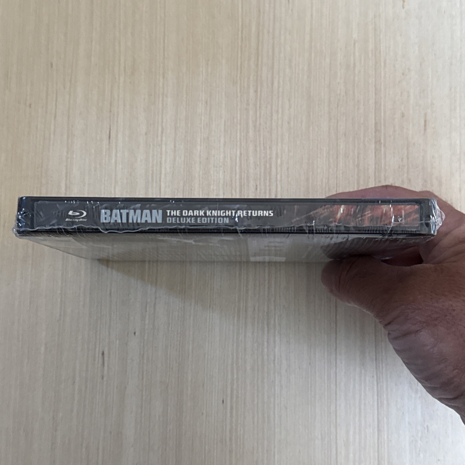 Batman: THE DARK KNIGHT RETURNS Blu-Ray DELUXE STEELBOOK Target EXCLUSIVE DC