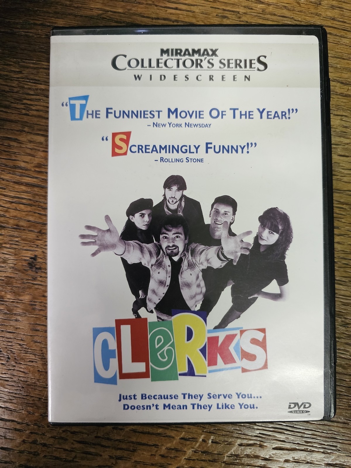 Clerks (1994) DVD – Widescreen / Collector’s Series