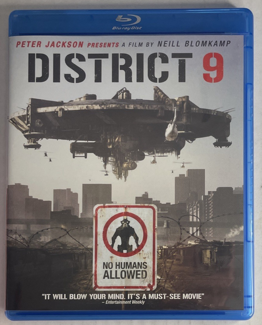 District 9 Blu-Ray DVD 2-Disc Movie Set F2260