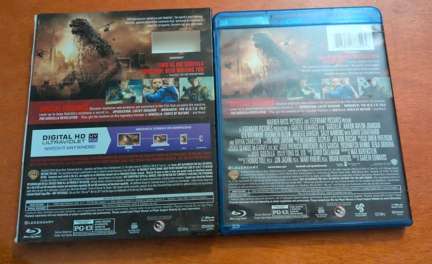 Godzilla Blu-ray Ken Watanabe Bryan Cranston Elizabeth Olsen Gareth Edwards